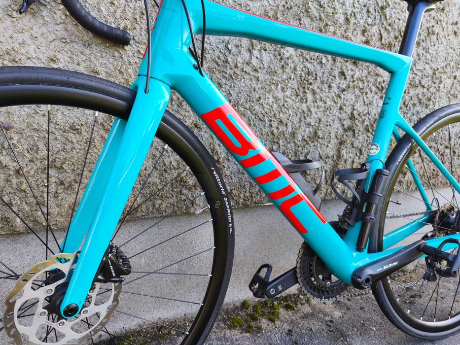 BMC TeamMachine SLR Four carbon