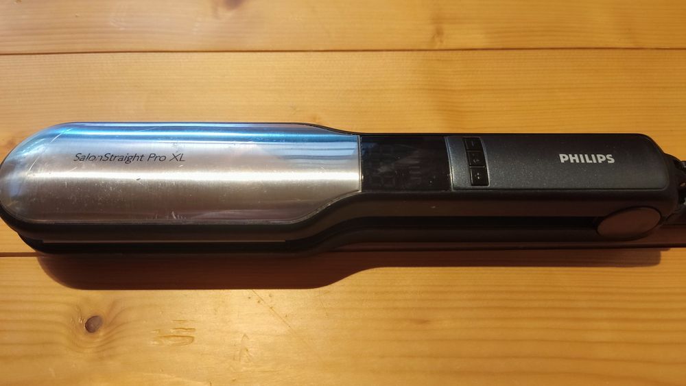 Alisador e encaracolador de cabelo com pranchas em cerâmica