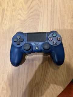 Konsola PS4 500GB z padem i grami w zestawie