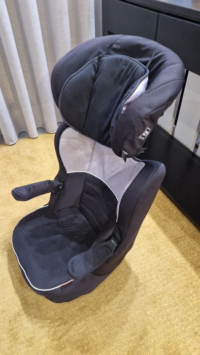 Cadeira Auto ZY preta e cinza