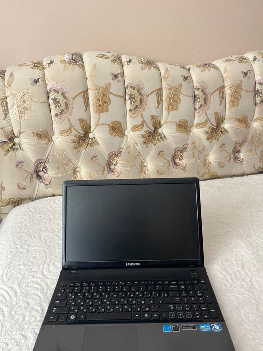ноутбук samsung np300e5a