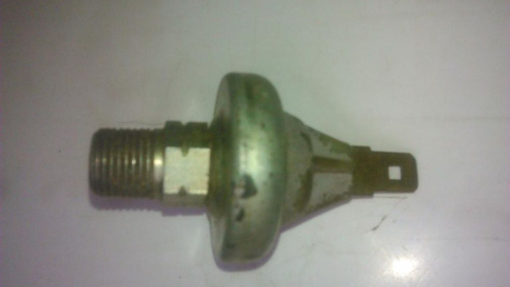 Czujnik Oleju Ursus.