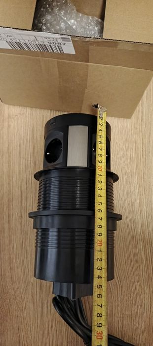 Продам Вбудовуваний подовжувач в стіл