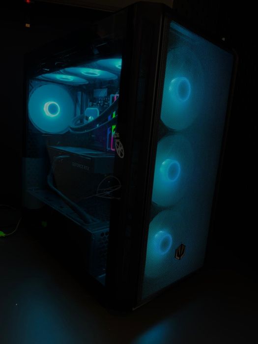 Komputer gamingowy Ryzen 7 7800X3D + RTX 4070 Super + Gwarancja + 32GB