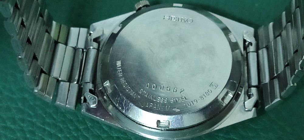 Relógio antigo Seiko 5 automático