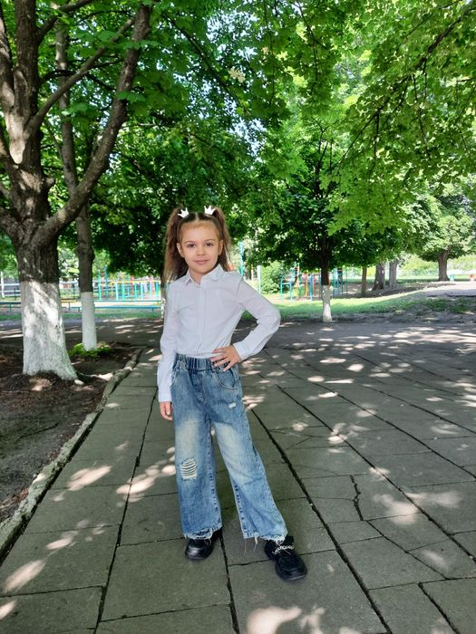 Джинси на дівчинку 122