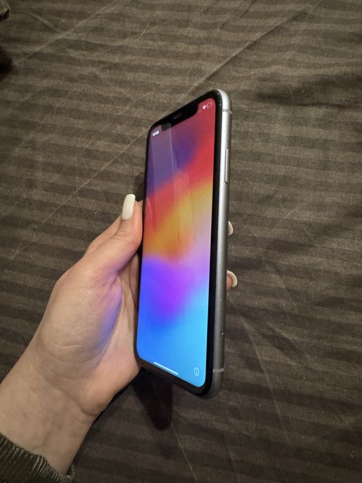 Айфон 11 ,був в користуванні