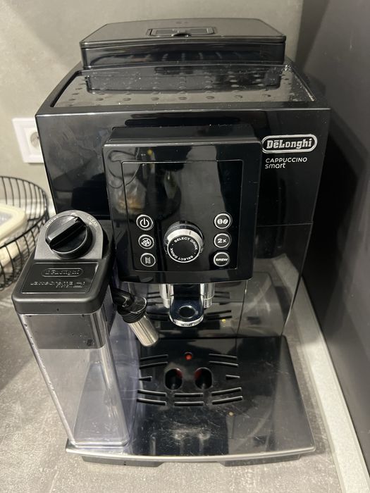 Кавоварка  DeLonghi Cappuccino Smart, кавомашина стан  відмінний