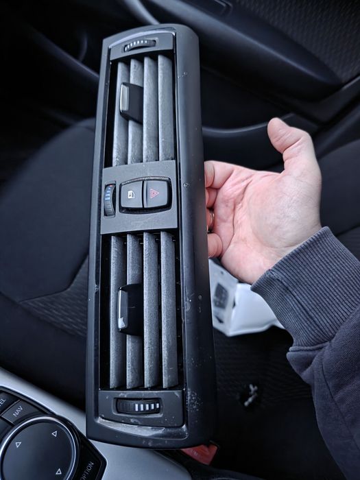 Дефлектор bmw f20 2011-2015р.  9207116 437096
