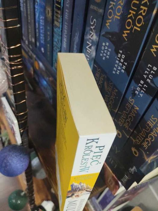 "Pięć królestw" – Brandon Mull