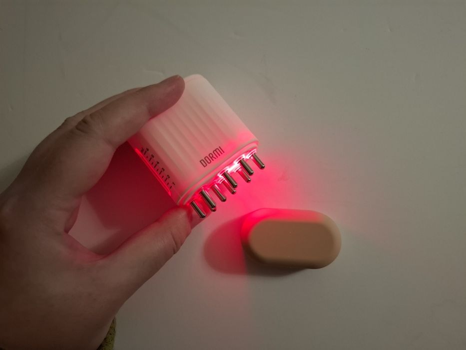 Aplicador de óleo sérum massajador couro cabeludo vibratório luz LED