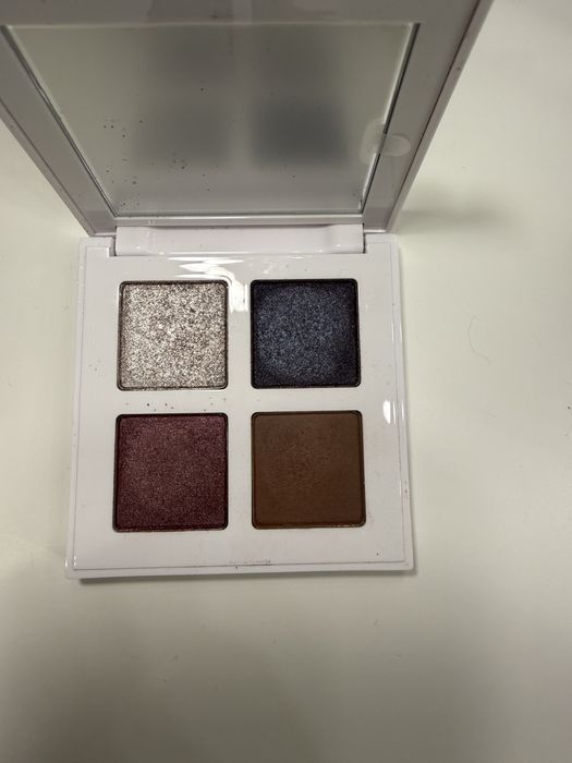 Makeup by Mario paletka Glam Quads