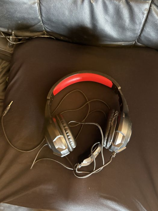 Vendo fones gamer para pc