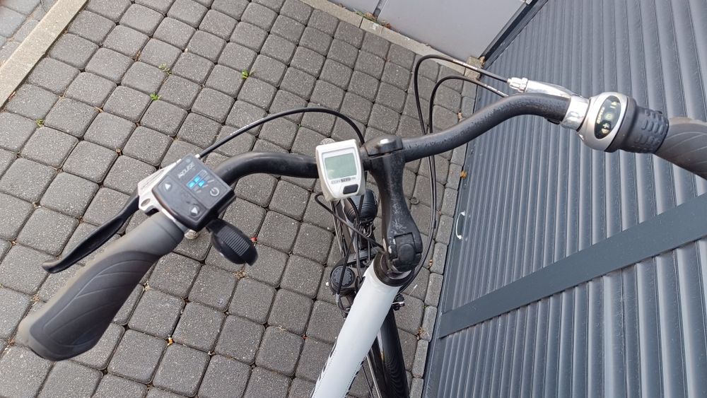 Rower elektryczny 28" Aluminiowy