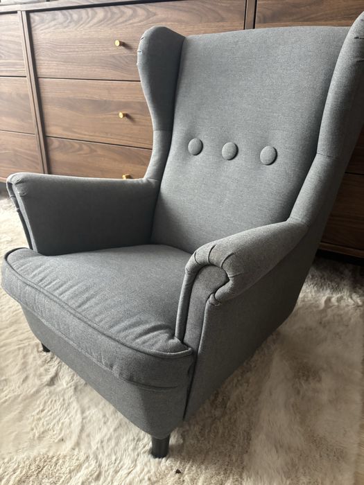 Dziecięcy fotel ikea strandmon