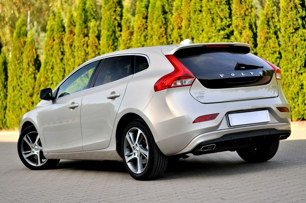 Volvo V40 2.0 D3 150 KM Lift Inscription Full Led Radar Navi Skóra  Full Opcja