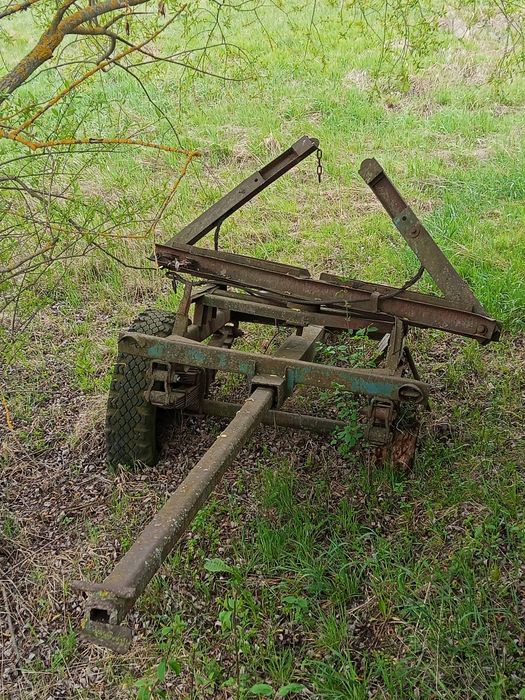 Продам напівпричіп до лісовоза