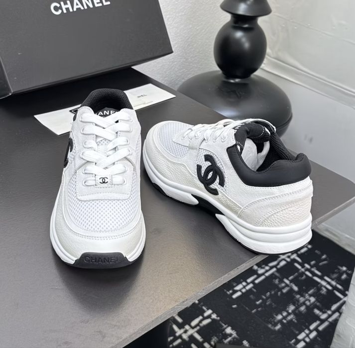 Жіночі кросівки Chanel натуральна шкіра