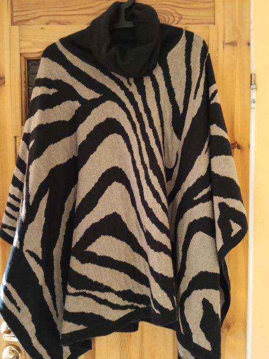Poncho narzutka collection