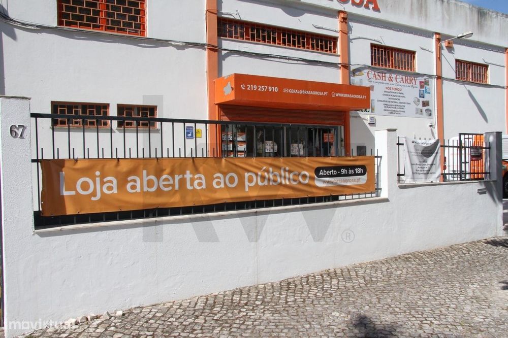 Armazém Massamá - Zona Indústrial