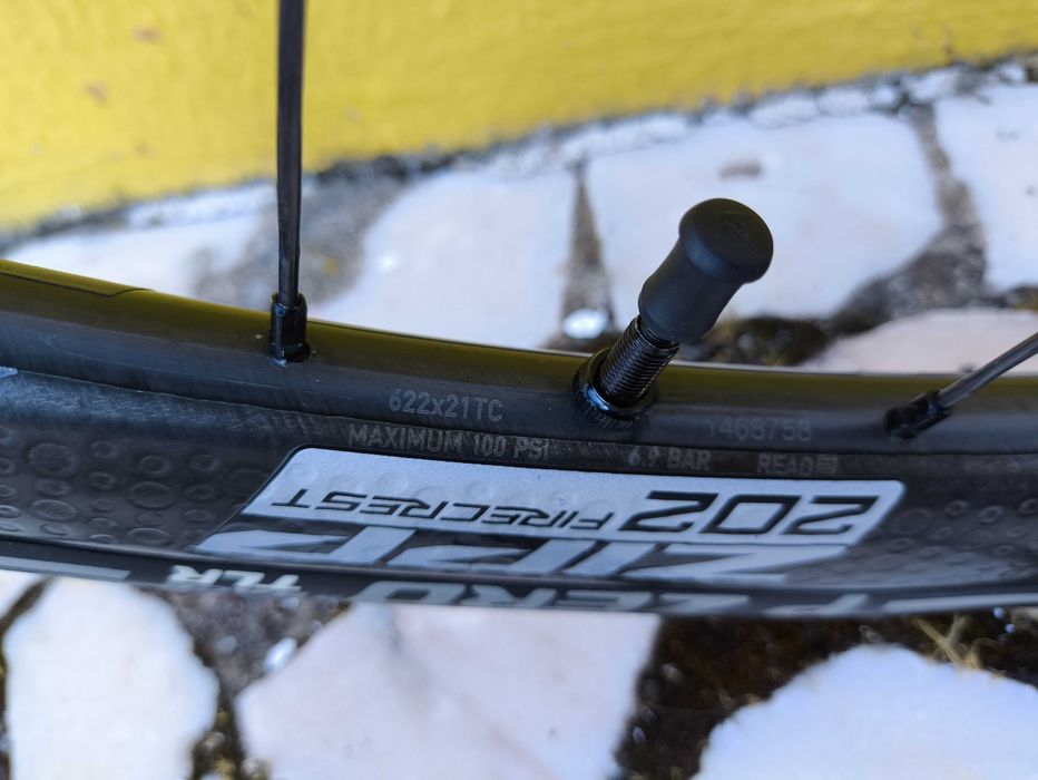 Rodas carbono Zipp 202 disc Firecrest
