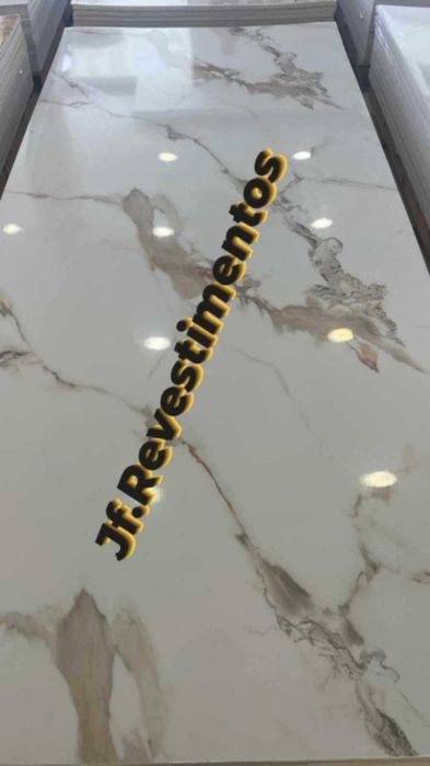 Painéis revestimento em PVC