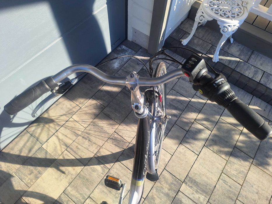 Rower elektryczny damka ebike Nowa bateria