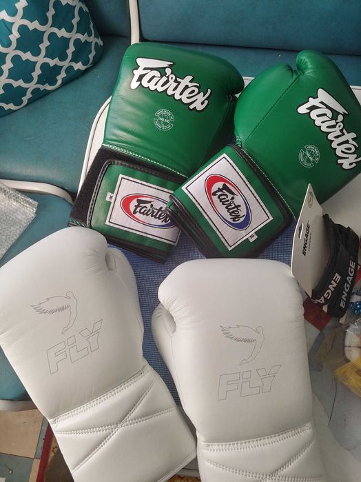 Рукавиці Fly + Fairtex BGV5. Новорічний сет за подвійною знижкою!