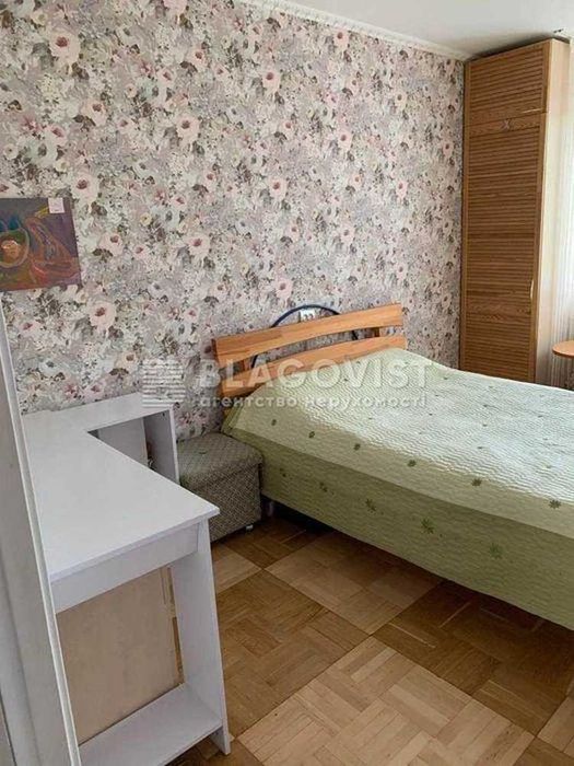 Продам 3-кімнатну квартиру по бульвару Гавела Вацлава 40,Соломянський р-н,м.Київ