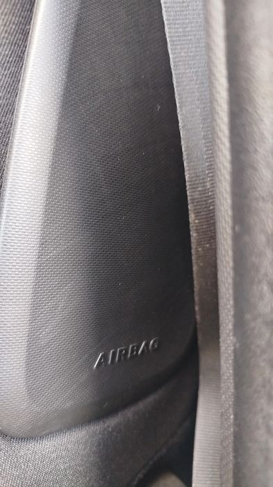 Airbag banco esquerdo RENAULT Twingo III (BCM_)