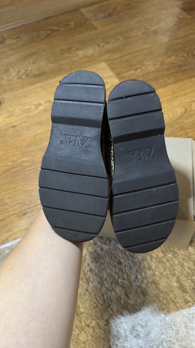 Осінні черевики zara 28 розмір