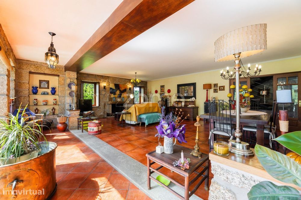 Quinta Casa do Senhor_Refúgio de Charme C/11.180 m² no coração Minh...