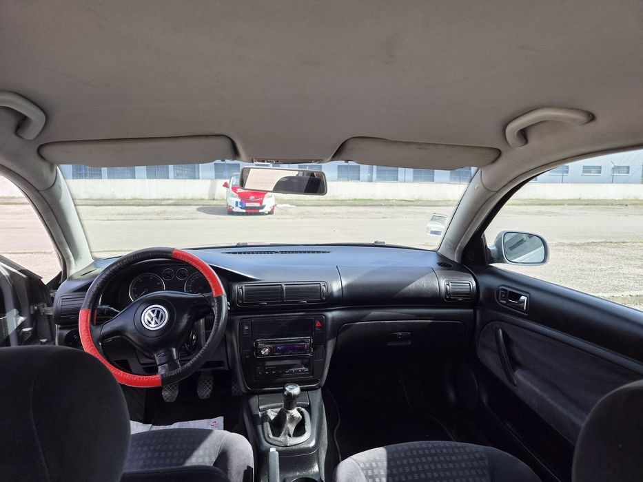Passat 1.9TDI 130cv  com 165.000km. Negociável 
Distribuição trocada a 500km
Revisão óleo e filtros 
Pneus novos 
Pastilhas da frente