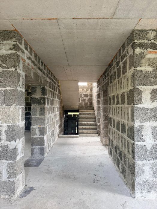 Продаж Будинок в Елітному районі Зубри / 0 - Цикл / Зубра/ 3 хвилини до м. Львів