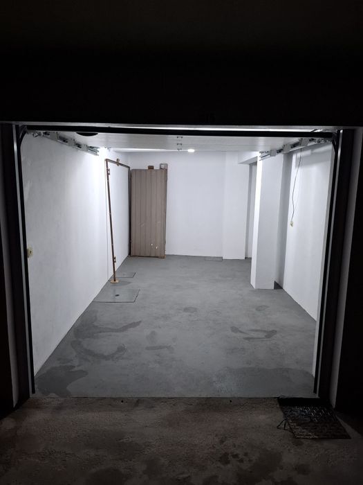 Garagem  fechada individual