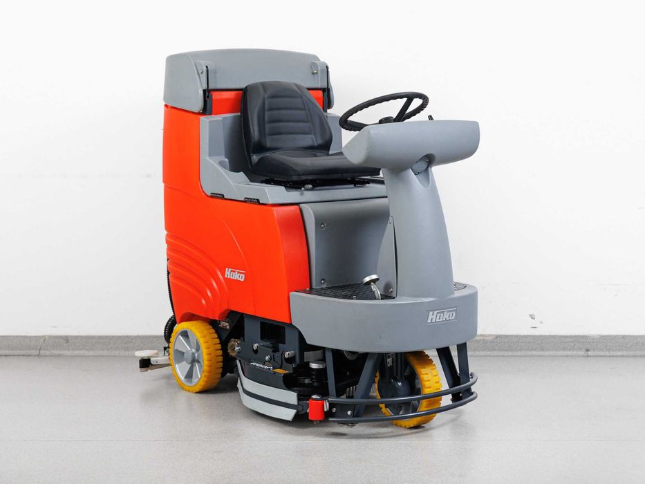 Szorowarka Hako Scrubmaster B115 R TB650 NOWE BATERIE 2014r 699h 23500netto