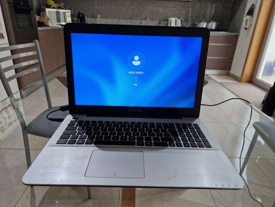 Asus SonicMaster X555L core I7