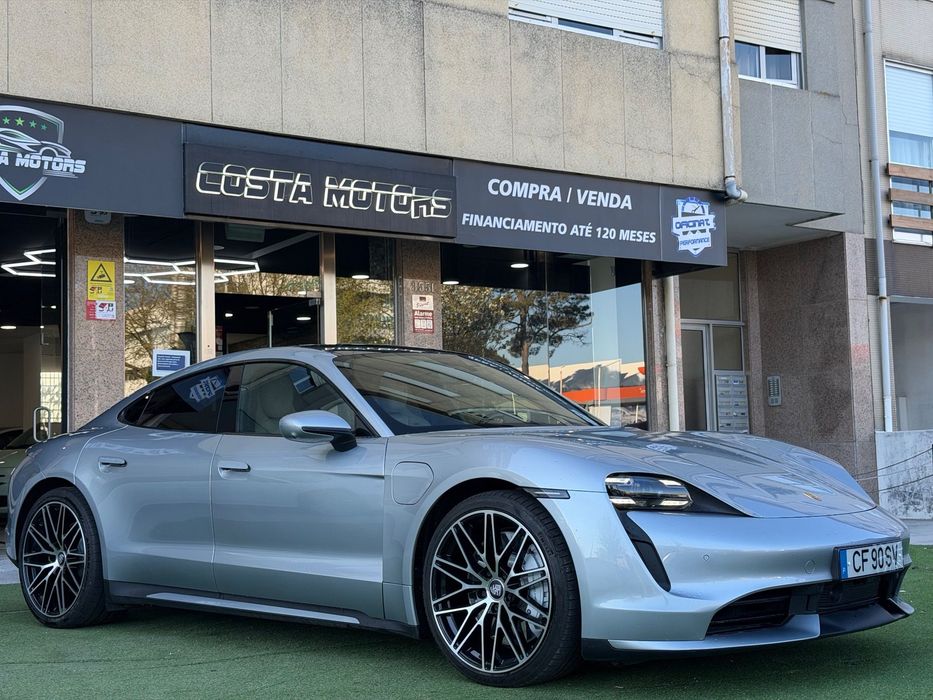 Porsche Taycan Turbo