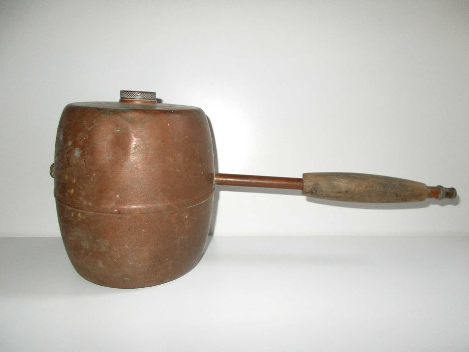 Alambique de cobre antigo Swiss Made
