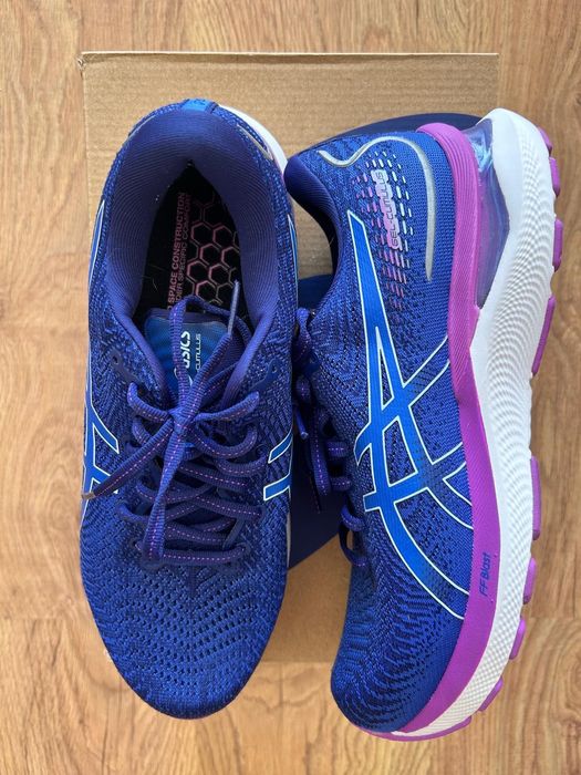 Ténis Sapatilhas de corrida ASICS 42.5