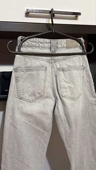 Джинси ZARA сірого кольру, розмір 32