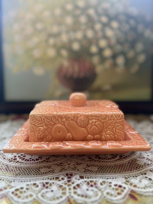 butter dish fruit