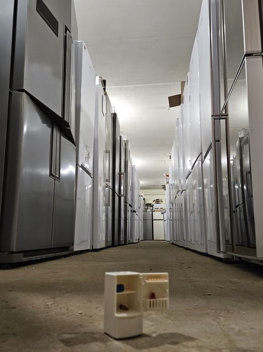 Холодильник Бош ws400 Ннада?)