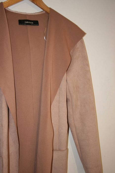 Sobretudo c/Capuz da Zara