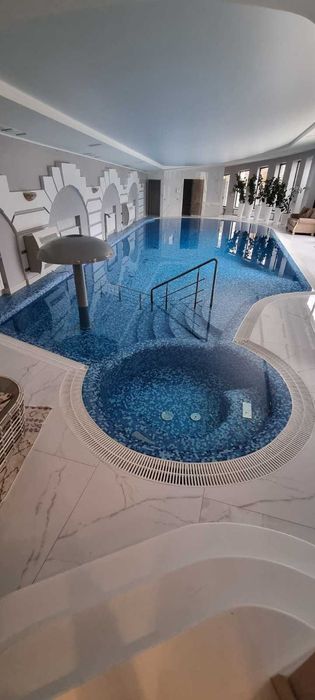 43 Коттедж премиум праздники бассейн с подогревом СПА комплекс Оболонь