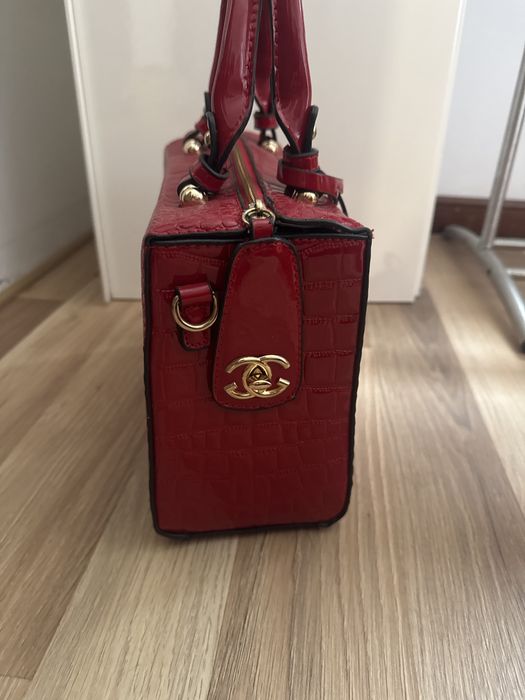 Mala italiana vermelha