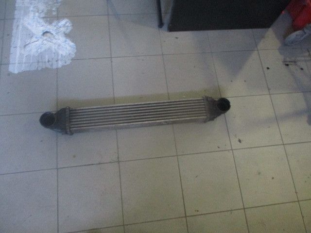 Radiador do intercooler MERCEDES-BENZ Classe A (W169)