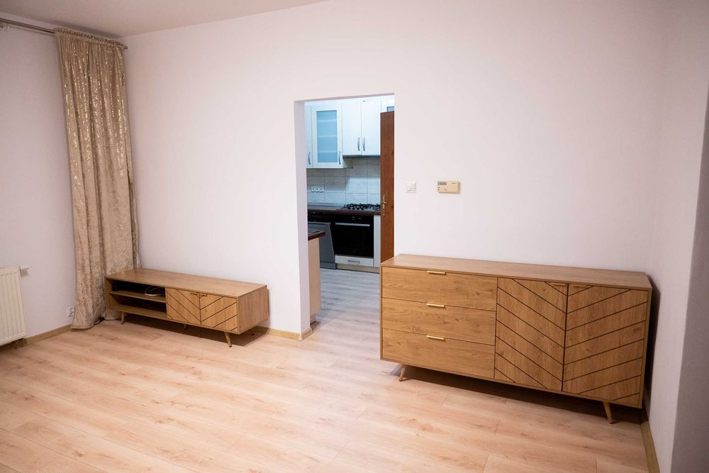 2 pokojowe, słoneczne mieszkanie w dobrej lokalizacji