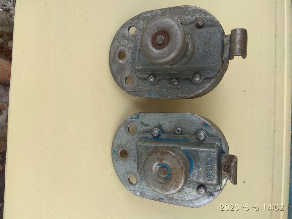 Кнопки Массы. 12 - 24 вольт. ВК 318 Б.