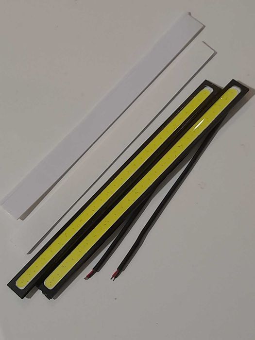 Светодиодная лента  белая  12В   17 см 2 шт. 80 гривен